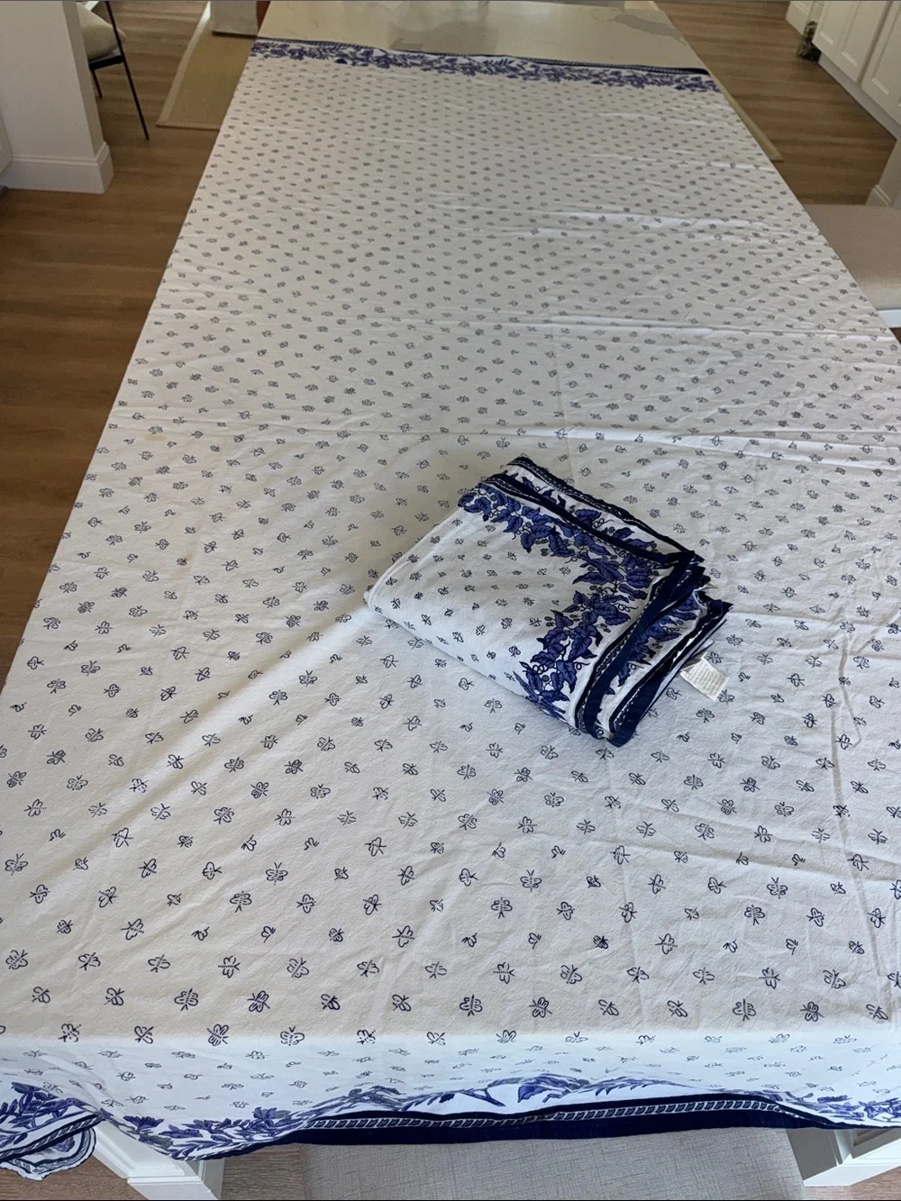 Williams Sonoma blue white French Provence floral block print tablecloth napkins